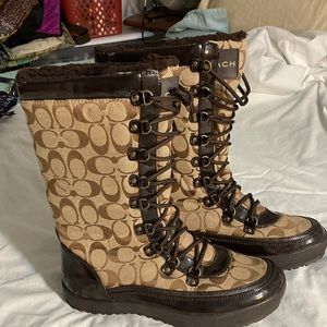 Coach Signature Logo Winter Lined Boots